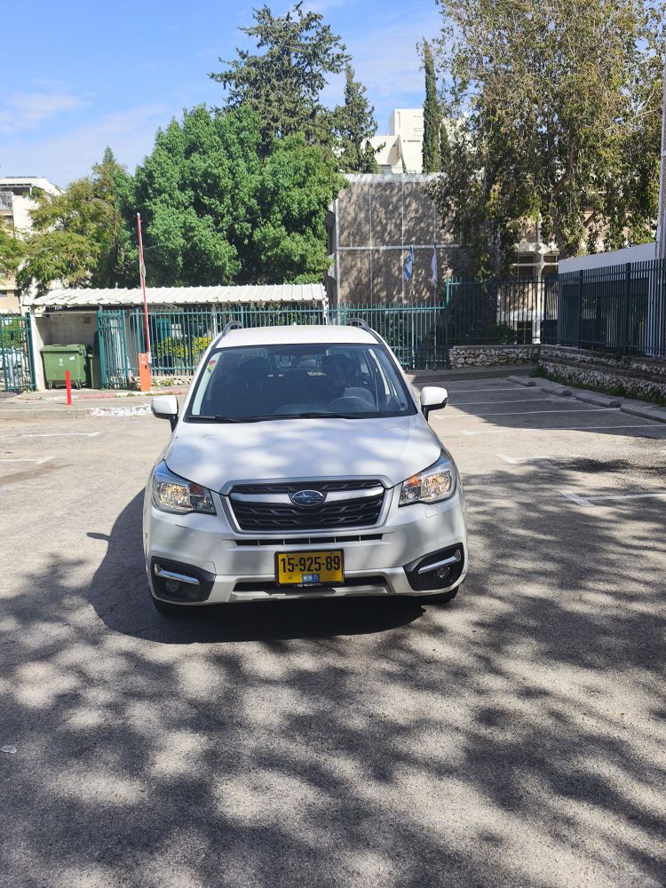 סובארו פורסטר
