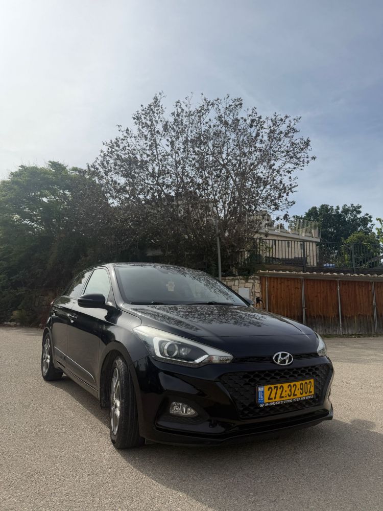 יונדאי i20