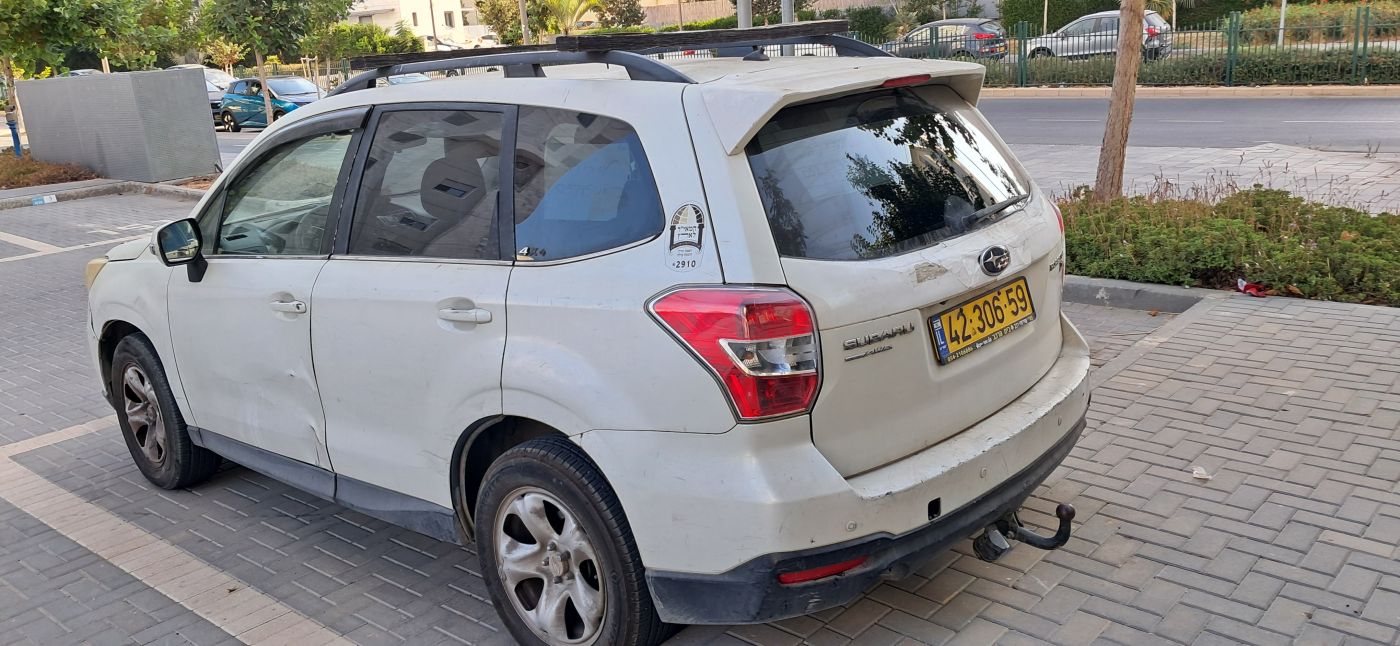 סובארו פורסטר